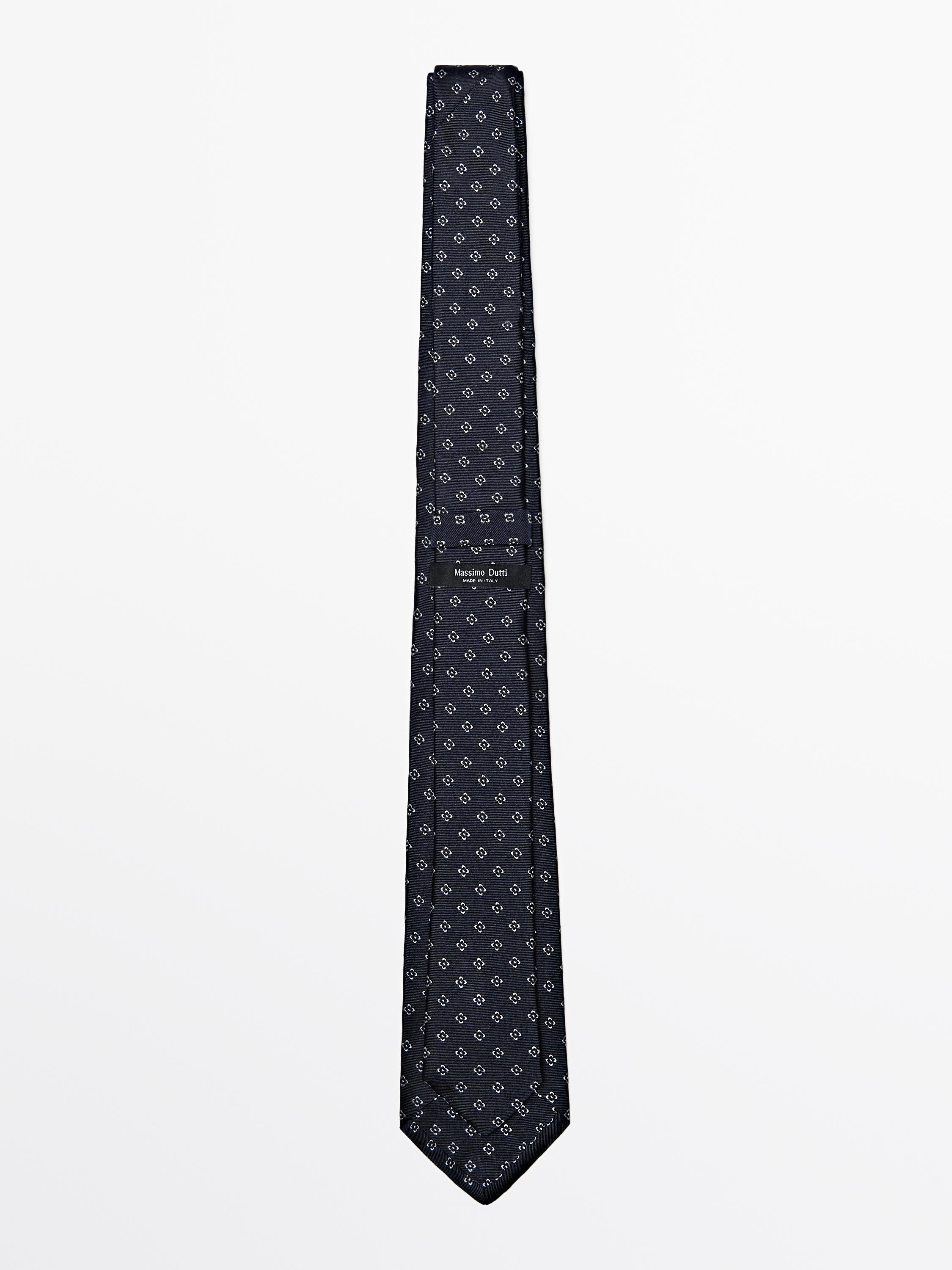 100% mulberry silk tie